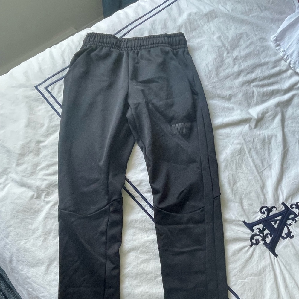 Boys Nike joggers size small